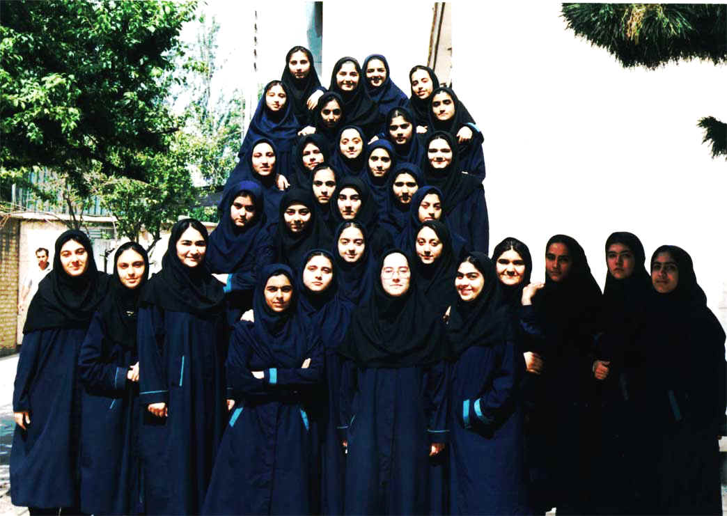 noor5 copy.jpg (84579 bytes)